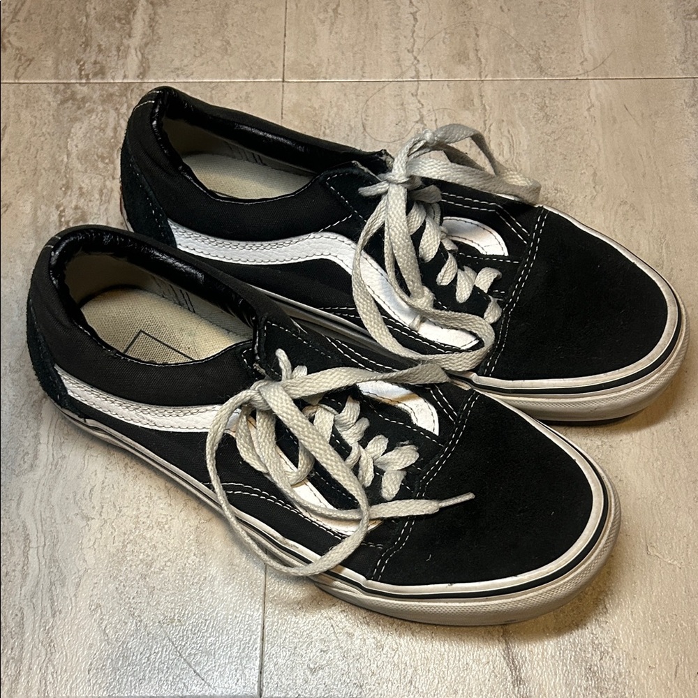 Women’s Black and White Vans
